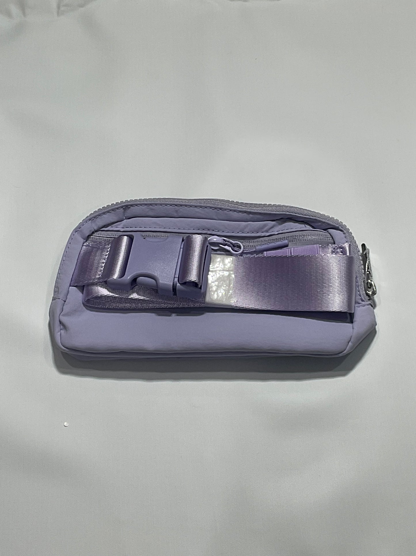 Lululemon Everywhere Belt Bag 1L - Light Purple