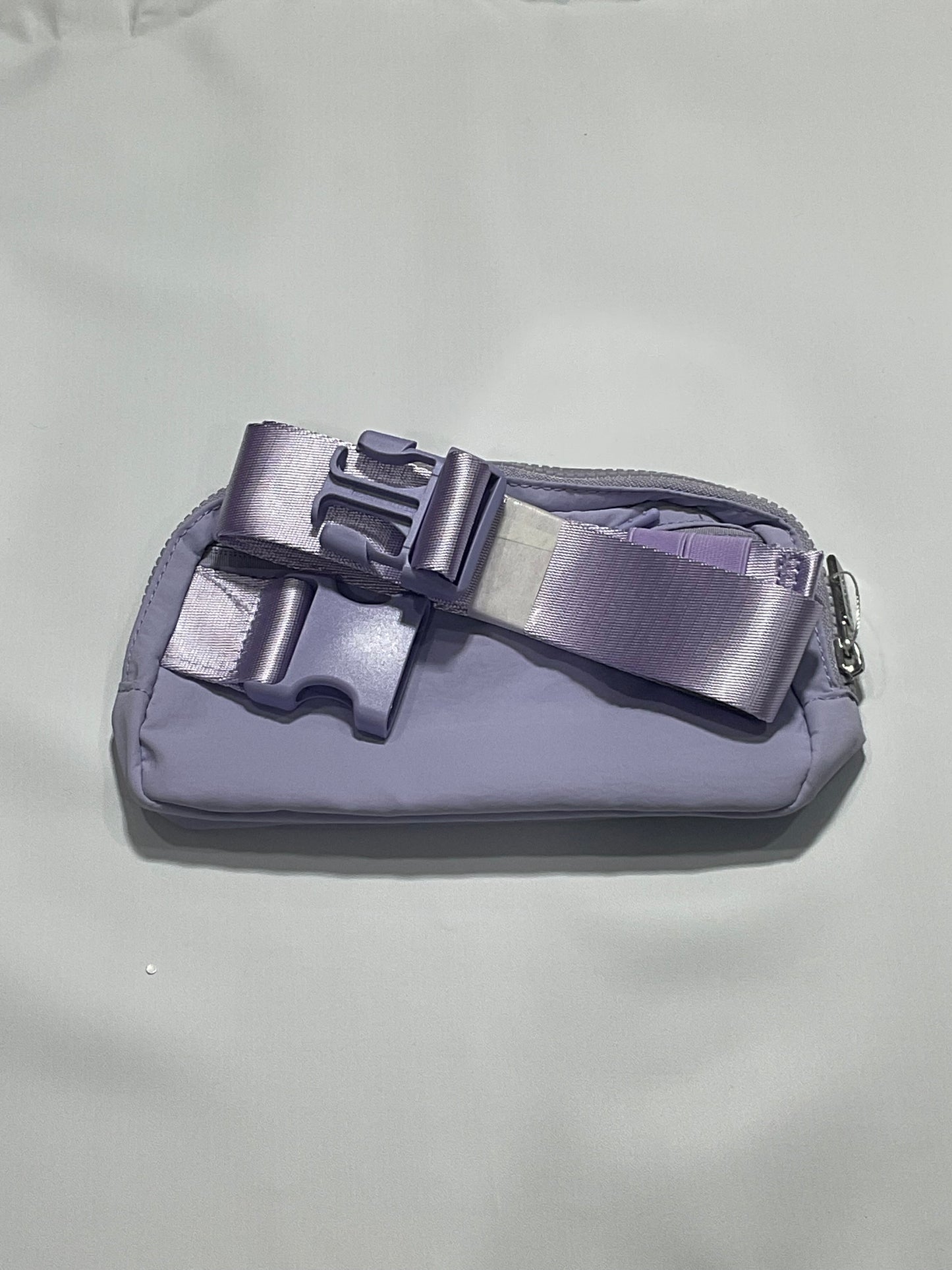 Lululemon Everywhere Belt Bag 1L - Light Purple