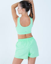 Load image into Gallery viewer, Alo Yoga XS Wellness Bra - Ultramint
