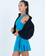 Load image into Gallery viewer, Alo Yoga SMALL Clubhouse Jacket - Black
