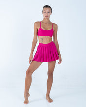 Load image into Gallery viewer, Alo Yoga SMALL Varsity Tennis Skirt - Magenta Crush
