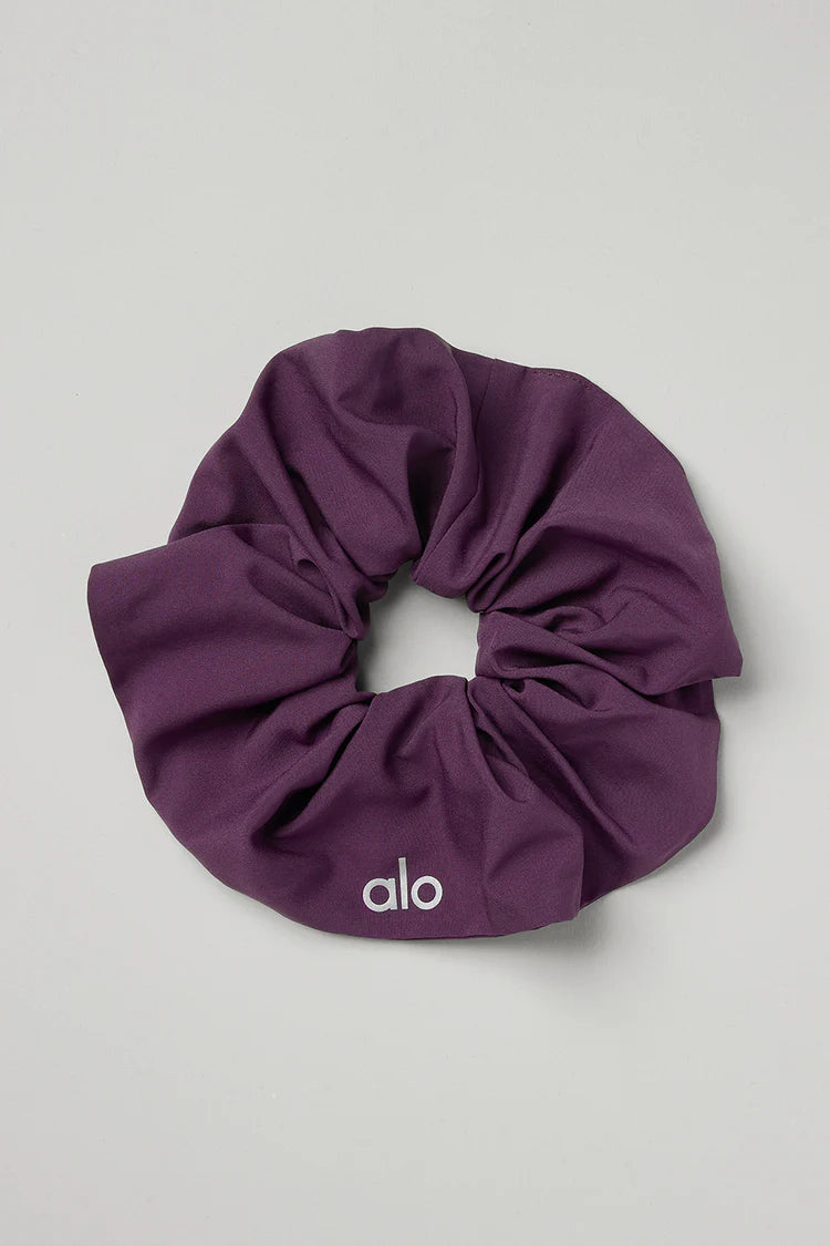 Scrunchie Kebesaran Alo Yoga - Plum Gelap