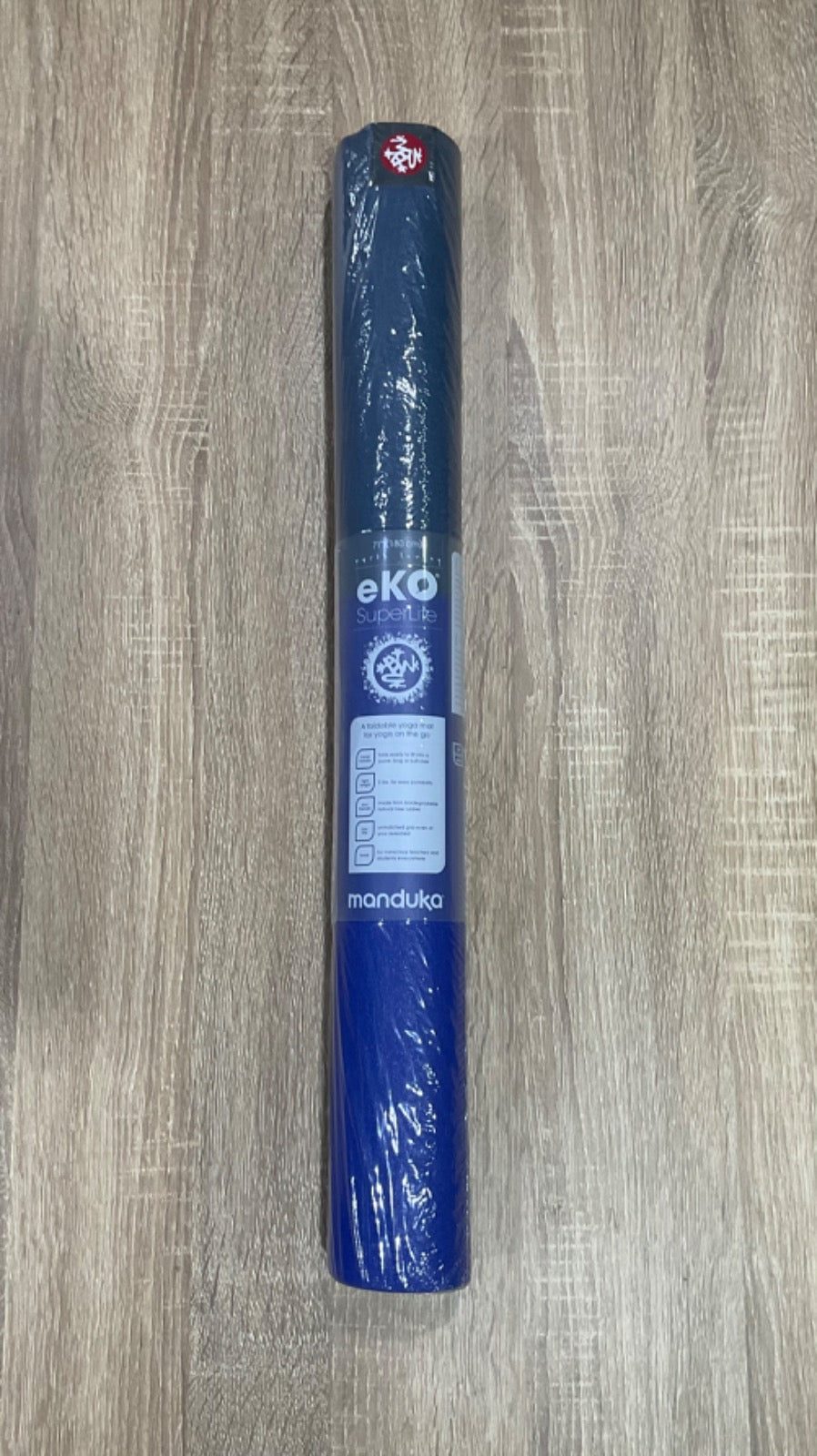 Manduka Eko® Superlite 71'' Travel Yoga Mat 1.5mm - Amethyst Stripe