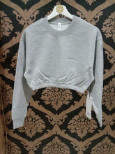 Load image into Gallery viewer, Alo Yoga XS Devotion Crew Neck Pullover - Athletic Heather Grey
