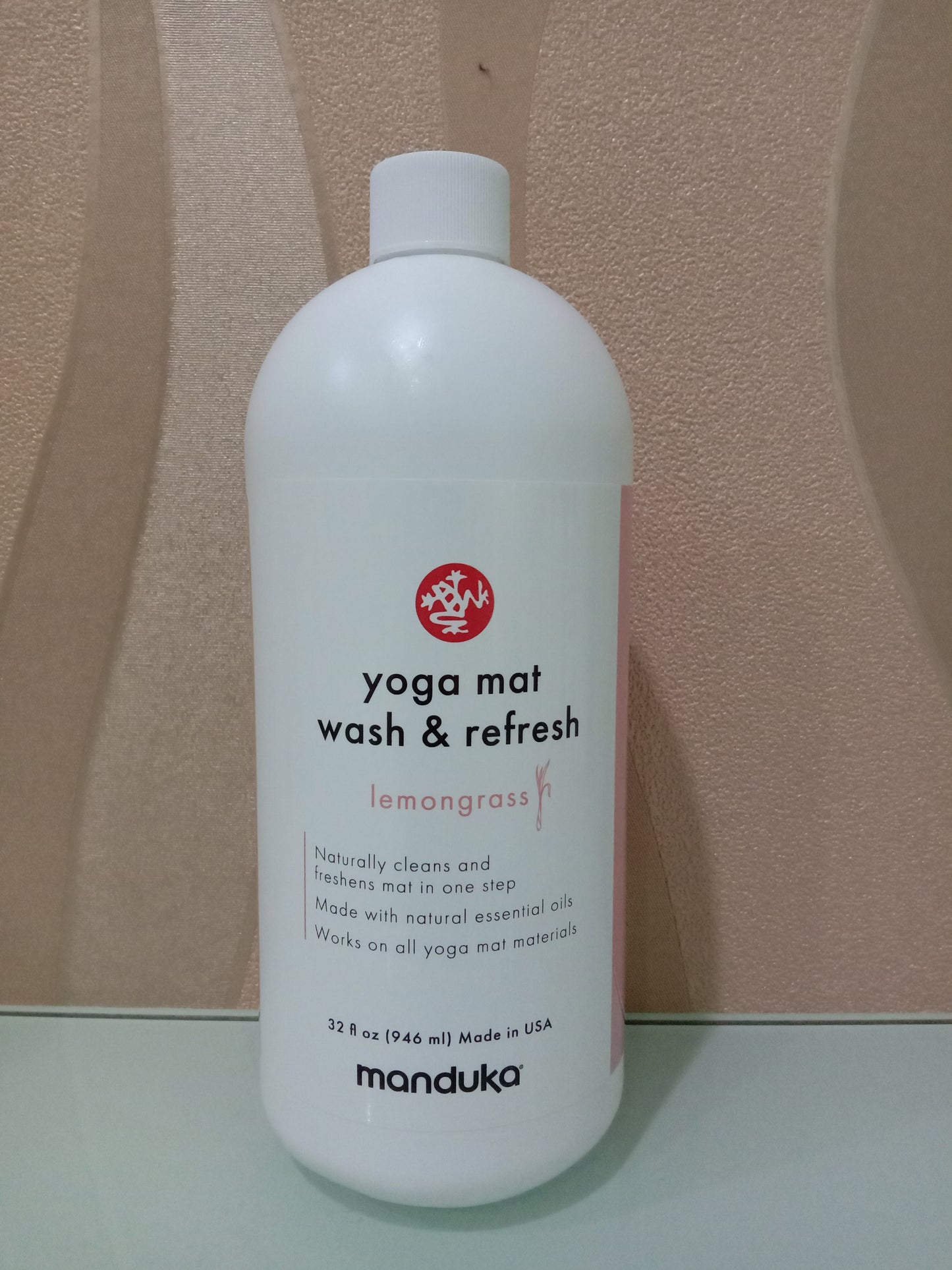 Manduka Yoga Mat Wash And Refresh 32 oz - Lemongrass