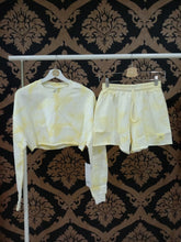 Load image into Gallery viewer, Alo Yoga SMALL Tie-Dye Sweat Short - Buttercup/White Tie-Dye
