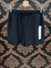 Load image into Gallery viewer, Alo Yoga SMALL Ready Set Short - Black
