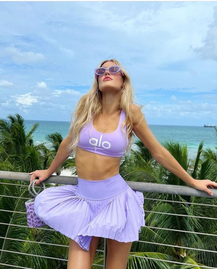Alo Yoga XS Ambient Logo Bra - Violet Skies/White