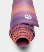 Load image into Gallery viewer, Manduka Pro 71&quot; Yoga Mat 6mm - Melon Colorfields
