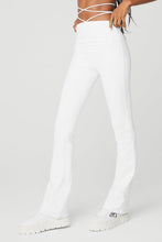Load image into Gallery viewer, Alo Yoga SMALL Airbrush High-Waist Cinch Flare Legging - White
