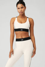 Load image into Gallery viewer, Alo Yoga XS Airlift Suit Up Bra - Ivory
