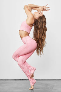 Alo Yoga XS Alosoft Lavish Bra - Parisian Pink Heather