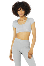 Load image into Gallery viewer, Alo Yoga XS Blissful Henley Top Bra - Athletic Grey
