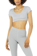 Load image into Gallery viewer, Alo Yoga SMALL Blissful Henley Top Bra - Athletic Grey
