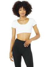 Load image into Gallery viewer, Alo Yoga SMALL Blissful Henley Top Bra - White
