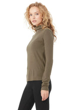 Load image into Gallery viewer, Alo Yoga XS Embrace Long Sleeve - Olive Branch
