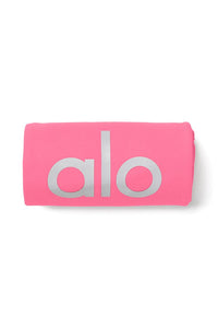 Alo Yoga Grounded Non-Slip Mat Towel - Hot Pink