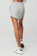 Load image into Gallery viewer, Alo Yoga XXS Accolade Sweatshirt Skirt - Athletic Heather Grey
