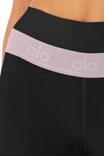 Load image into Gallery viewer, Alo Yoga XXS High-Waist Fitness Capri - Black/Lavender Smoke
