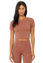 Load image into Gallery viewer, Alo Yoga SMALL Micro Waffle Sierra Short Sleeve Top - Chestnut
