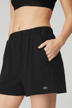 Load image into Gallery viewer, Alo Yoga XS Ready Set Short - Black
