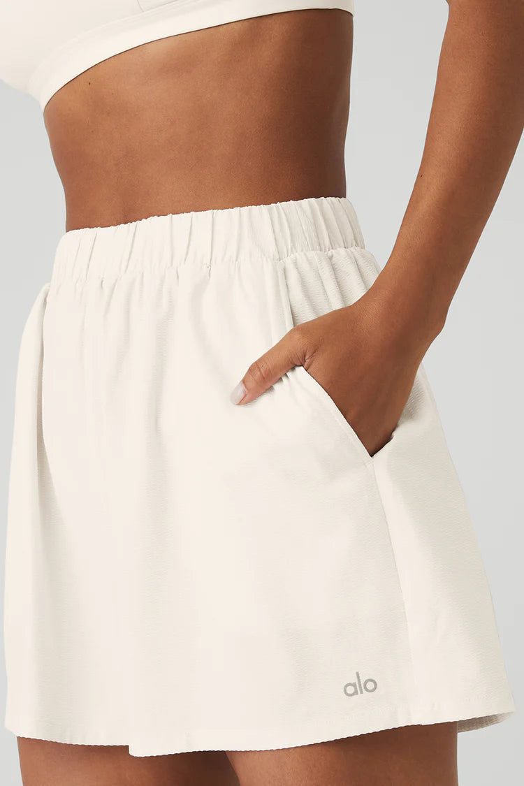 Alo Yoga XS Varsity Tennis Skirt - White – Soulcielite