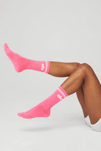 Load image into Gallery viewer, Alo Yoga MEDIUM Unisex Throwback Sock - Pink Fuchsia/White
