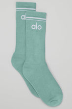 Load image into Gallery viewer, Alo Yoga SMALL Unisex Throwback Sock - Light Blue Agave/White
