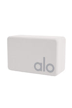 Load image into Gallery viewer, Alo Yoga Uplifting Yoga Block - Dove Grey/Silver

