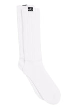 Load image into Gallery viewer, Alo Yoga M/L Women&#39;s Scrunch Sock - White
