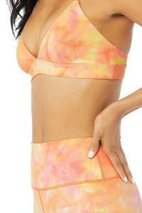 Alo Yoga SMALL Airbrush Summer Sunset Dye Bra & Airbrush High-Waist Summer Sunset Dye Short - Neon Apricot Sunset