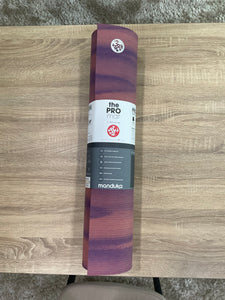 Manduka Pro 71" Yoga Mat 6mm - Melon Colorfields