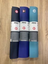 Manduka PROlite Yoga Mat Solid 71'' - Midnight