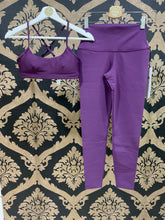Load image into Gallery viewer, Alo Yoga SMALL 7/8 High-Waist Airbrush Legging - Dark Plum
