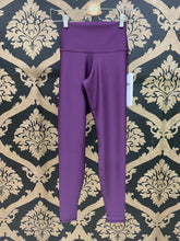 Load image into Gallery viewer, Alo Yoga SMALL High-Waist Airlift Legging - Dark Plum
