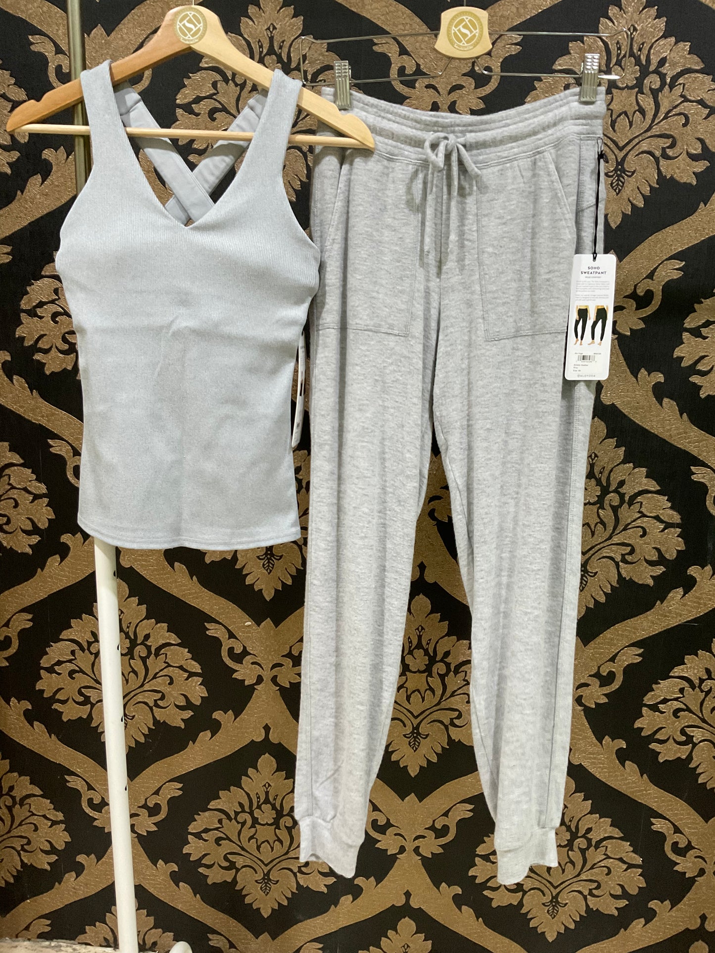 Tangki Tinggi Alo Yoga XS - Atletik Heather Grey