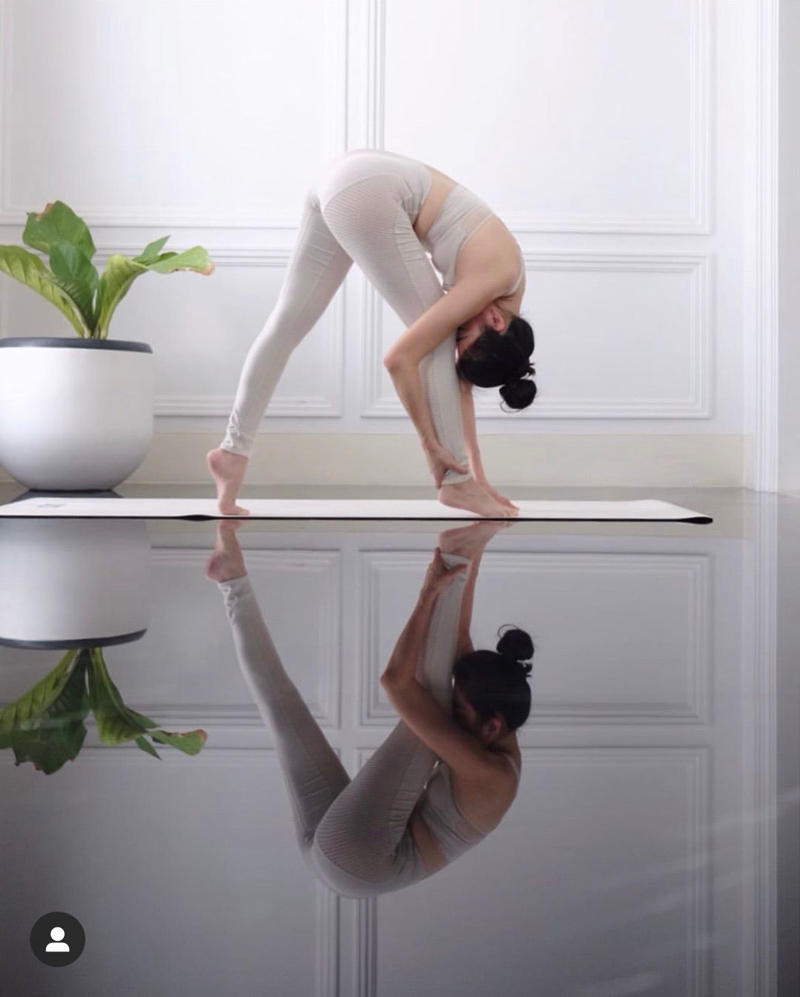 Alo Yoga XS Legging Energize Pinggang Tinggi - Tulang