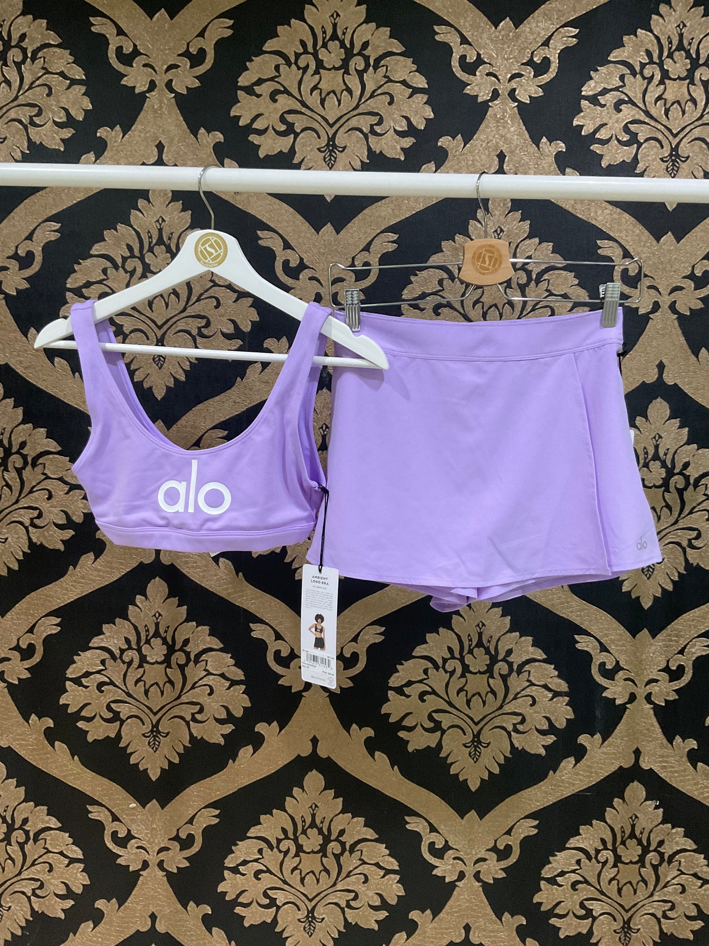 Alo Yoga XS Ambient Logo Bra - Violet Skies/White