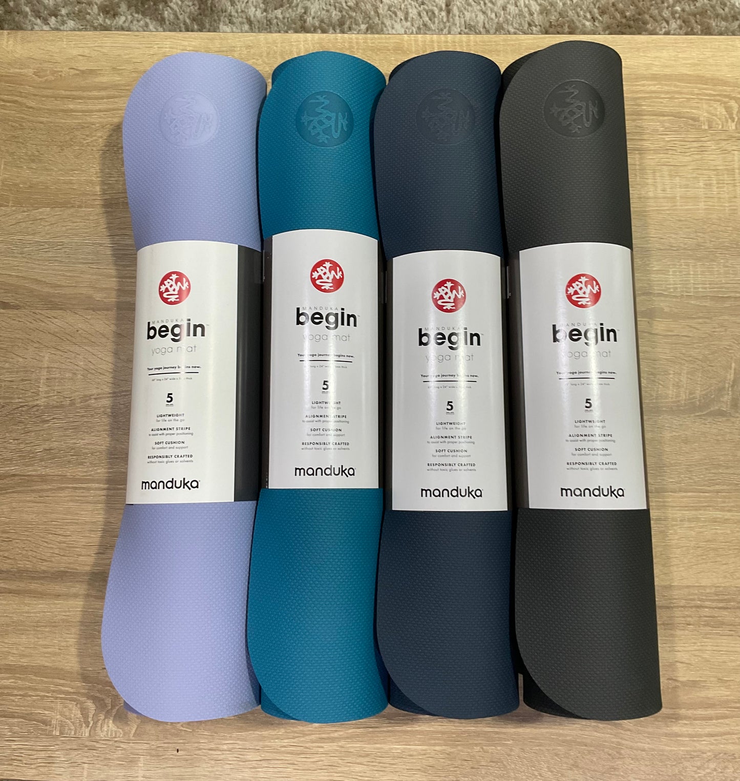 Manduka Begin® Yoga Mat 5mm - Baja Abu-abu