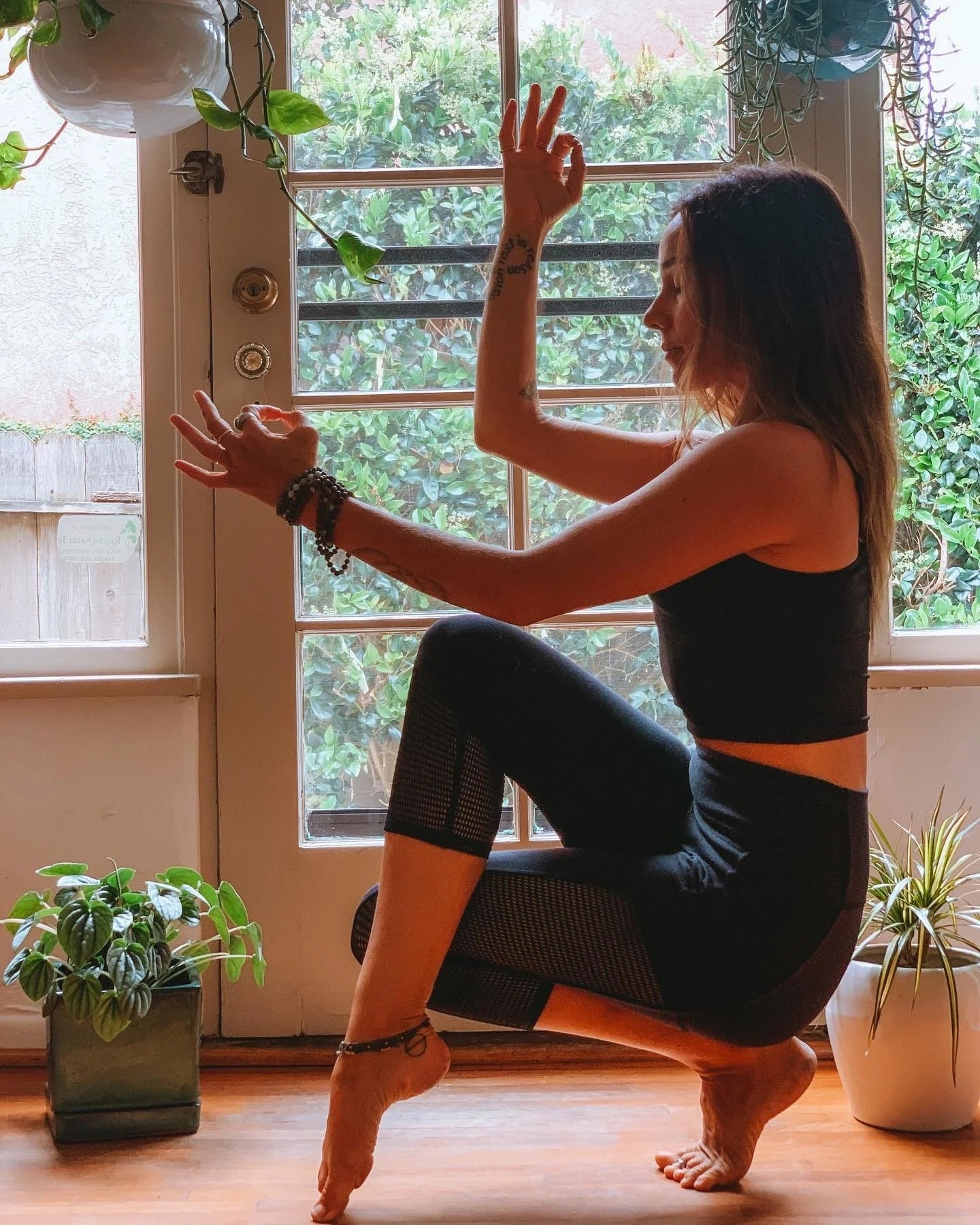 Alo Yoga XXS High-Waist Airbrush Capri - Tangerine – Soulcielite