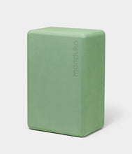 Load image into Gallery viewer, Manduka Recycled Foam Yoga Block - Leaf Green
