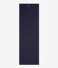 Load image into Gallery viewer, Manduka Yogitoes® 79&quot; Yoga Mat Towel - Midnight (Blue)

